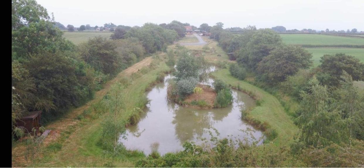 Peaceful With Hot Tub * Upton (Lincolnshire)